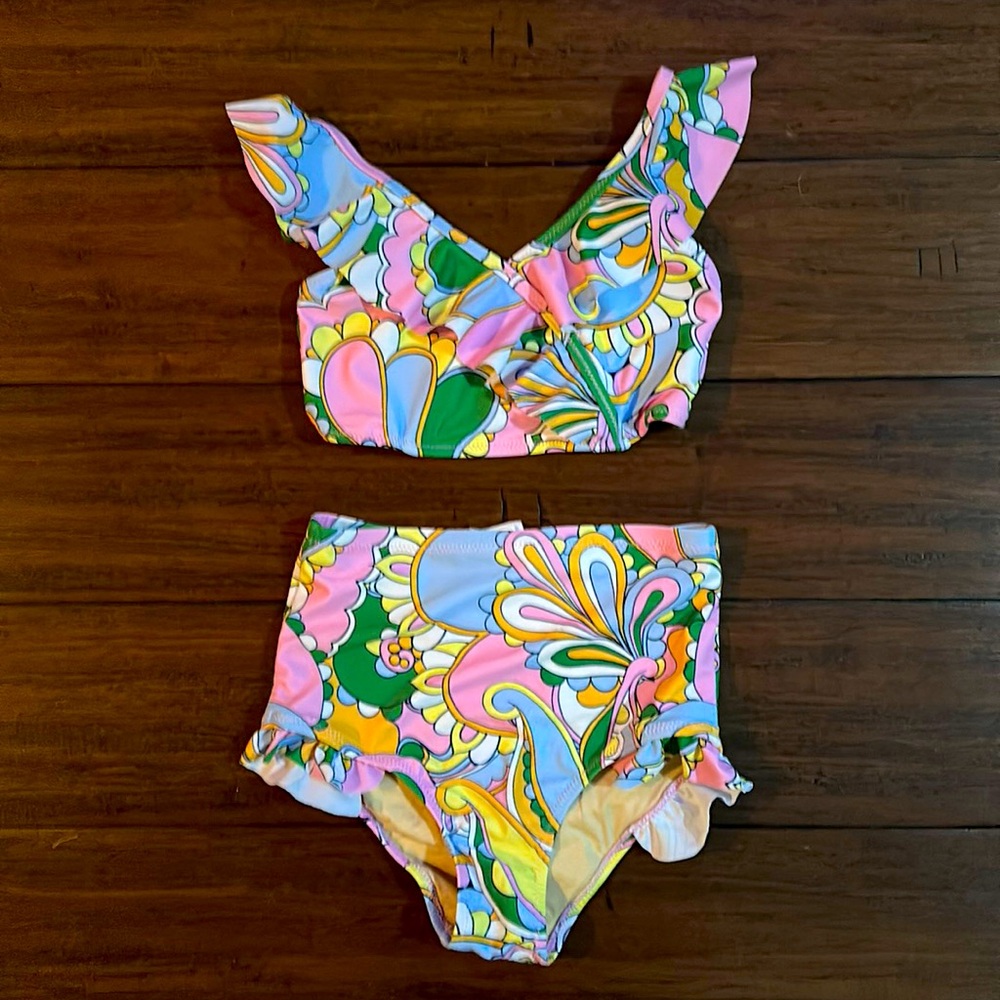 Two piece girls swimsuit size 5T NWOT